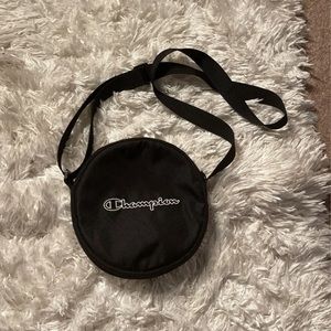 Champion Crossbody